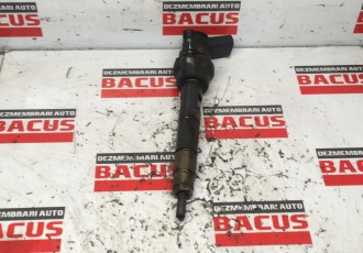Injector BMW Seria 3 E90 / E91 / E81 2.0 D Cod: 0445110289 	