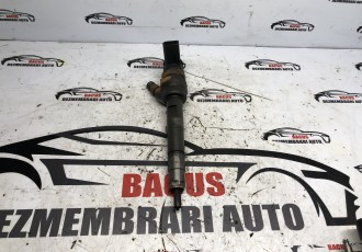 Injector Bmw Seria 3 E90 / Seria 1 E81 / X1 2.0 D Cod : 0445110289