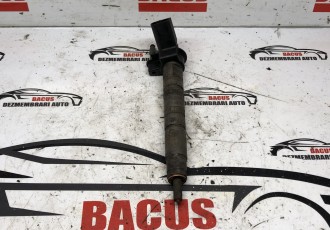 Injector BMW X6 E71 / Seria 5 F10 / F11 Motor 2.0 / 3.0 Diesel Cod : 0445116024