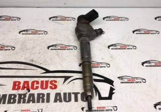 INJECTOR BOSCH AUDI / VW / SKODA / SEAT 2.0 TDI COD- 0445110369 ; 03L130277J