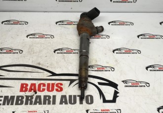 INJECTOR BOSCH AUDI / VW / SKODA / SEAT 2.0 TDI COD- 0445110369 ; 03L130277J