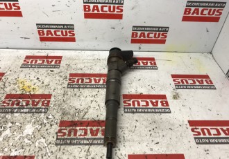Injector cod-7794652 2.5 D cod- 0445110212 ; BMW 5 E60