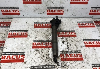 Injector combustibil Diesel Volvo s60 v60 2.0 D D5204T3 BOSCH D4 31303238