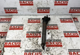 Injector combustibil Diesel Volvo s60 v60 2.0 D D5204T3 BOSCH D4 31303238