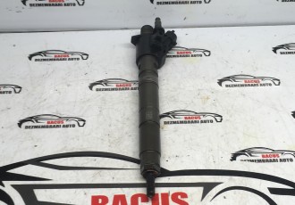 Injector combustibil Diesel Volvo s60 v60 2.0 D D5204T3 BOSCH D4 31303238