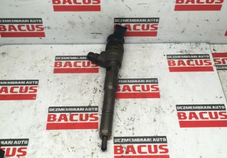 Injector Dacia Sandero 2 / Logan 2 1.5 dCi Euro 5 Cod 0445110485