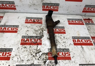 Injector Fiat 500X 2014-prezent 1.6 m-jet cod: 0445110524