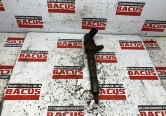 Injector Fiat 500X 2014-prezent 1.6 m-jet cod: 0445110524