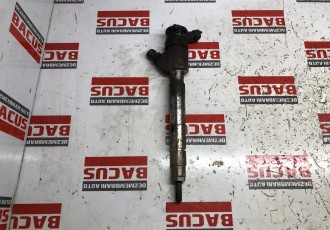 Injector Ford Focus 3 / Peugeot 1.5 Tdci / HDi Blue Cod : 9828959880 / 0445110955 	