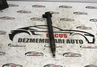 Injector Hyundai i20  iX20, Hyun, Hyunddai i20 Cp, Hyundai i20 Van, Hyundai i30 Cod 338002A780