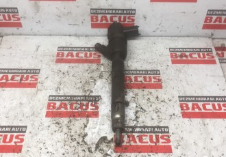 Injector HYUNDAI IX35, KIA Sportage 1.7 dCi COD: 0445110411, 338002A800