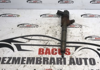 Injector HYUNDAI IX35, KIA Sportage 1.7 dCi COD: 0445110411, 338002A800
