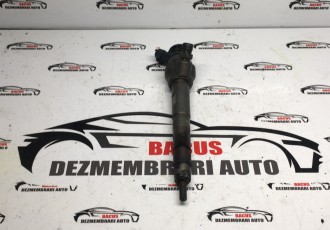 Injector JAGUAR F-Pace XE XF 2.0 D an-2017 cod-, 0445110654 , G4D39K546AA  