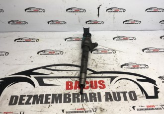 Injector Land Rover Discovery Range Rover Evoque 2.0 d 2016 G4D3 9K546 AA 0445110654