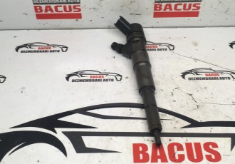 Injector Land Rover Freelandrer motor 2,0d cod 7789573/ 0445110130