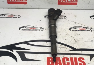 Injector Land Rover Freelandrer motor 2,0d cod 7789573/ 0445110130