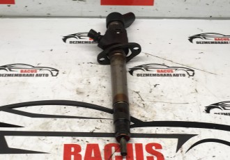 Injector Land Rover Range Rover Mk 3 2002-2012 3.6 D 4X4 COD; 6H4Q-9K546-Eb