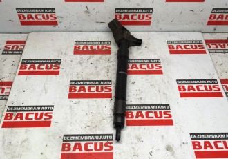 Injector Mazda 3; 6 / CX - 5 2.2 Diesel An 2014 Cod- SH0113H50