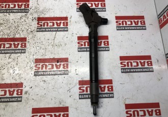 Injector Mazda 6 / CX - 5 2.2 Diesel An 2014 Cod SH0113H50