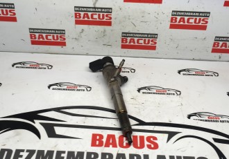Injector Mercedes A-class W169 cod: 166006212r