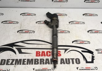 Injector Mercedes Benz A-Class W168 / 1.7 cdi OM668 (1997 - 2001) A6680700987