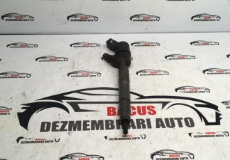 Injector Mercedes Benz A-Class W168 / 1.7 cdi OM668 (1997 - 2001) A6680700987