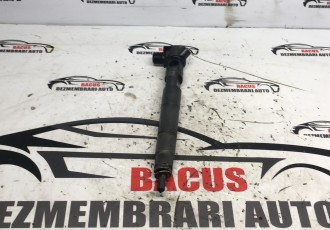 Injector Mercedes-Benz C-Class W205 / E Class W212 - 2.2 CDI Cod : 28342997 / A6510704987