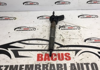Injector Mercedes S- Class W221 3.0 CDI A6420700587 0445115027 