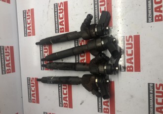 Injector Mercedes W169 cod: a6400700787 A-class W169 2004-2012