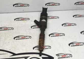Injector motor Renault Megane 3 1.9 dci diesel F9Q870 cod 0445110328