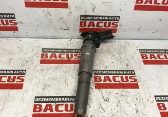 Injector Nissan Qashqai 2.0 D 2011 M9R euro 5 Cod H82828929 / 0445115084