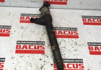 Injector Opel Astra K 1.6 D16DTL 81 kw manual combi 2018 COD- 55570012