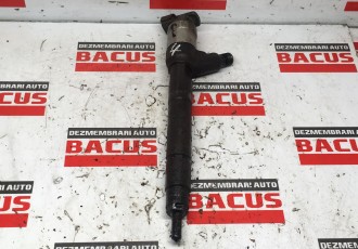 Injector Opel Astra K 1.6 D16DTL 81 kw manual combi 2018 COD- 55570012