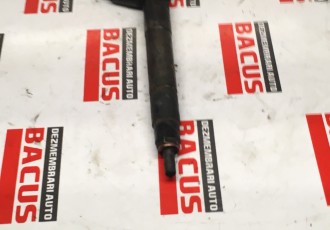Injector Opel Astra K 1.6 D16DTL 81 kw manual combi 2018 COD- 55570012