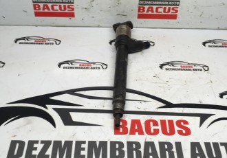 Injector Opel Astra K 1.6 D16DTL 81 kw manual combi 2018 COD- 55570012