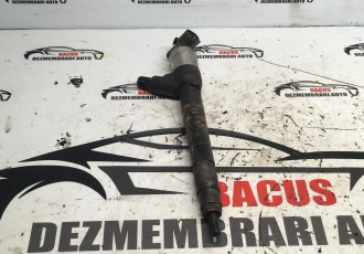 Injector Opel Astra K 1.6 D16DTL 81 kw manual combi 2018 COD- 55570012