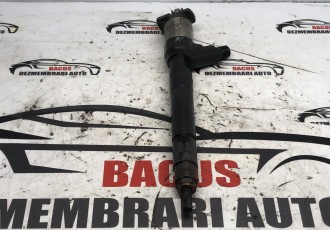 Injector Opel Astra K 1.6 D16DTL 81 kw manual combi 2018 COD- 55570012