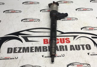 Injector Opel Astra K 1.6 D16DTL 81 kw manual combi 2018 COD- 55570012