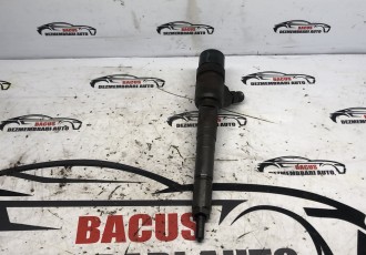 Injector Opel Meriva B 1.3 CDTI Astra J Opel Corsa D Combo D cod 0445110326