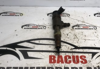 Injector Peugeot 1.6 HDI cod: 0445110340