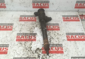 Injector Renault Clio 4 / Dacia Sandero 2 / Duster / Logan 2 1.5 DCI Cod 0445110652