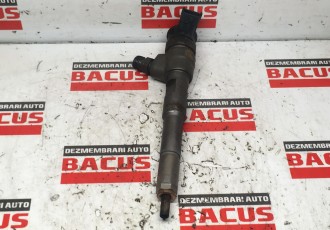 Injector Renault Clio 4 / Dacia Sandero 2 / Duster / Logan 2 1.5 DCI Cod 0445110652