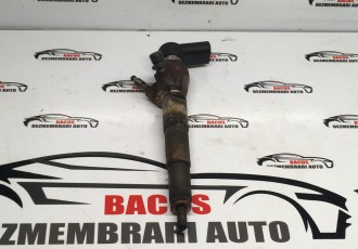 Injector Renault Kadjar / Mercedes A W169 / B W246 Dacia Sandero 2 1.5 DCI Cod: 166006212R