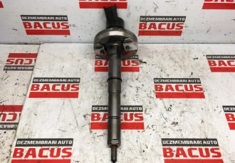 Injector Renault Master 3.0 dci cod 0445110168 tip motor ZD3202