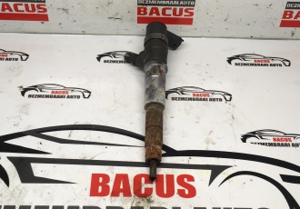 Injector Renault Master / Opel Movano 2.3 DCI cod injector 0445110634 	