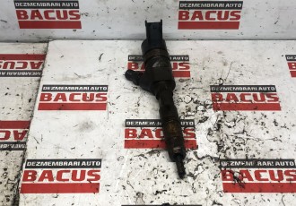 Injector Renault Megane 3 1.9 dCi Cod : 0445110328