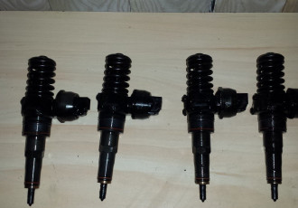 Injector Skoda OCTAVIA (1Z3) (77KW / 105CP), 038130073/ba