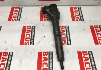  Injector Skoda Octavia 3 / Audi / Seat / VW 2.0Tdi Cod : 04L130277E / 0445110475