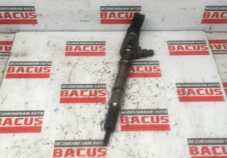 Injector VAG 1.6 tdi Motor CAY_ 03L130277S 03L130277B