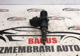 Injector Volkswagen Passat B6 2.0 2006, 0414720312 / 038130073BQ 	